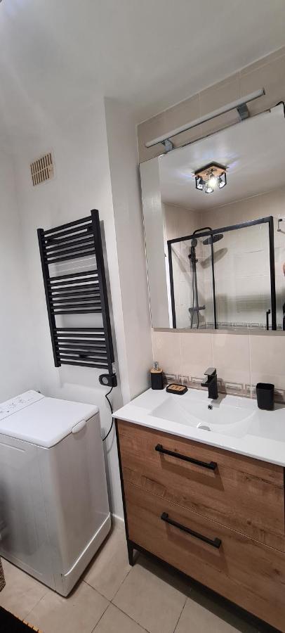 Nina Studio 5 Places Avec Vue Sur La Baie Au Pied Des Commerces Classe 3 Etoiles Порнише Екстериор снимка
